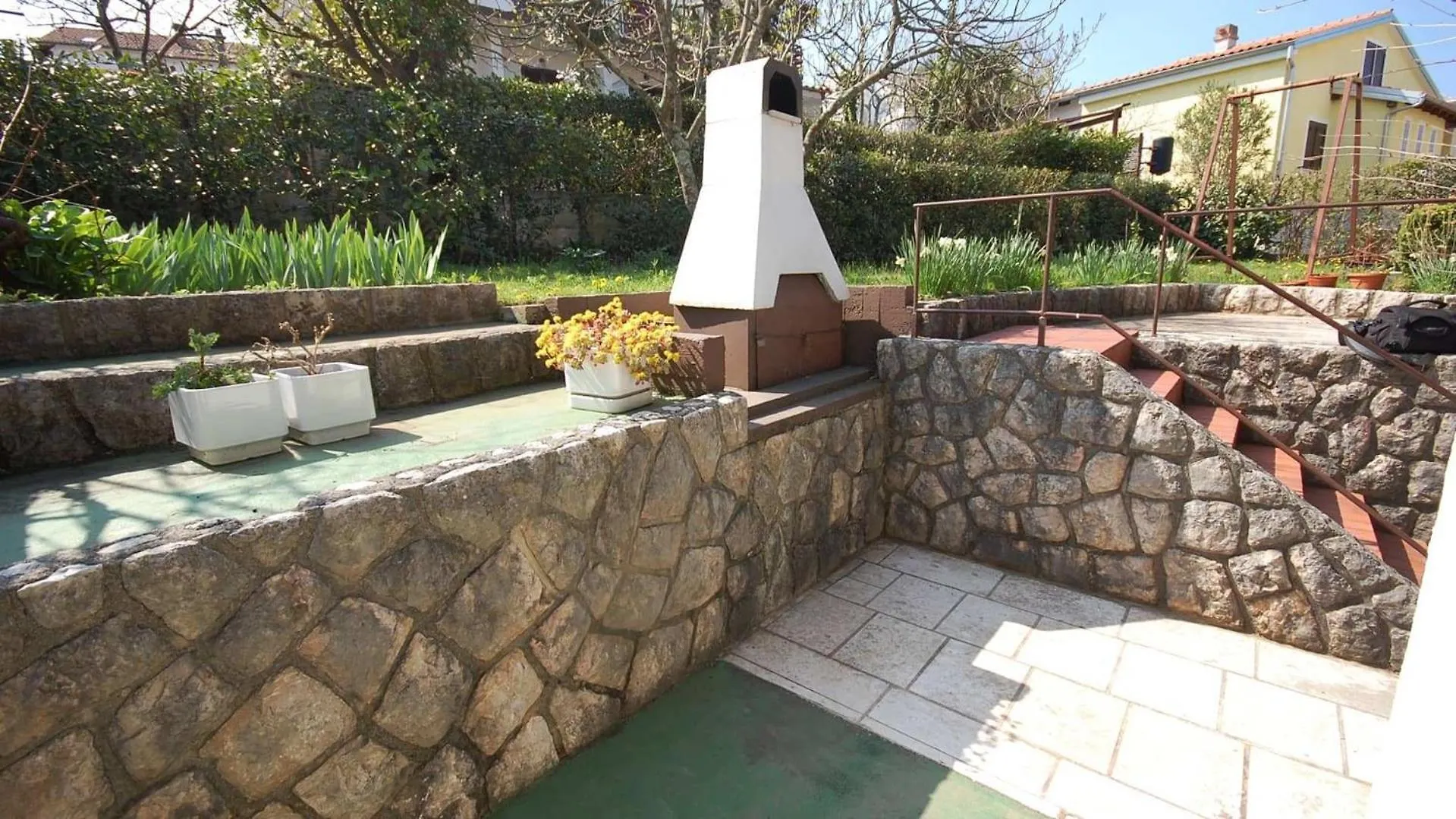 Apartments With A Parking Space Njivice, Krk - 21869 Croatia