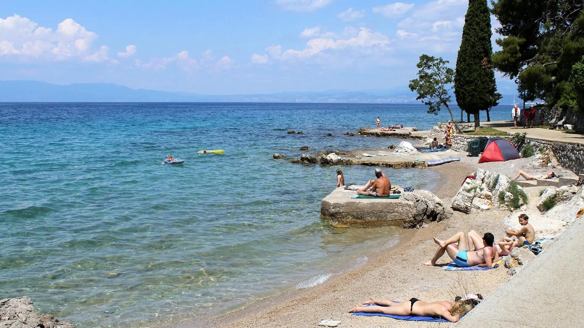 Apartments With A Parking Space Njivice, Krk - 21869 Njivice